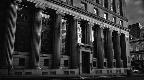 Cityscapes, architecture, bank, columns, stone, building, gothic, Clyde, Glasgow, Scotland, United Kingdom, UK, black & white