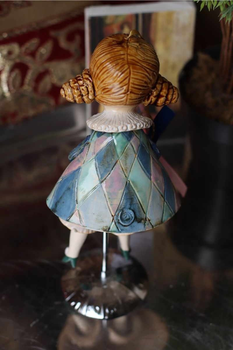 Mini Sculpture, Girl with a teddy bear.