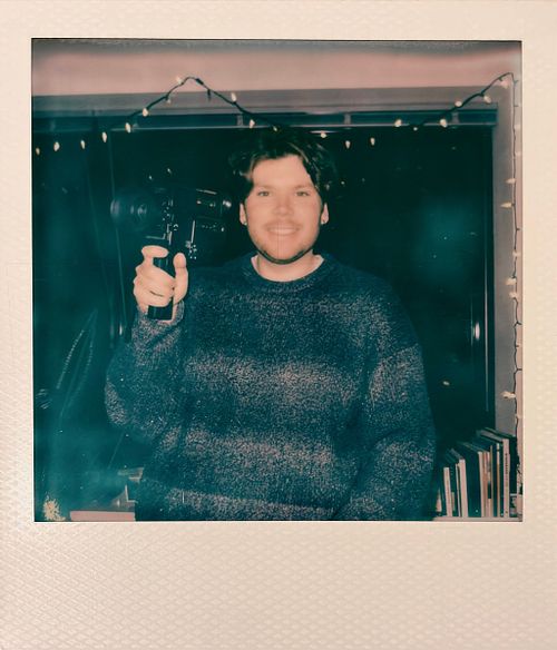 Super 8 Wedding Videographer & Filmmaker