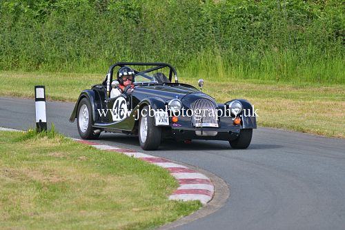 Morgan Roadster Lightweight driven by Tom Purves