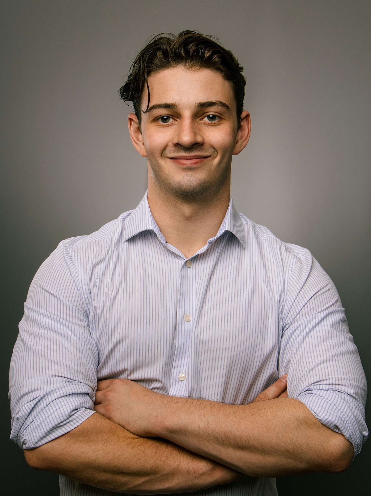 Dr J Gibson - Professional Headshot - LinkedIn - Gibxon Liverpool