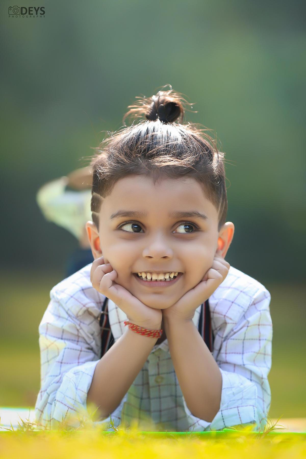 Cute kid photoshoot outdoor at Lodhi garden