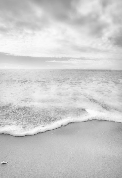 Black & White, monochromatic, tonal, texture, minimalist, ocean, wave, shore, sand, foam, tide, splash, soft, beach, sky, cloud, aramoana, Dunedin, New Zealand, Otago, peninsula,