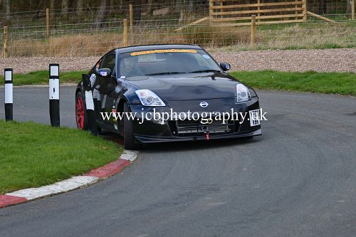 Nissan 350Z driven by Glen Shaw