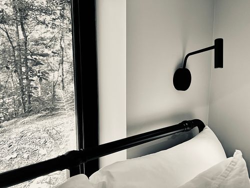 Reading area under bunkbed