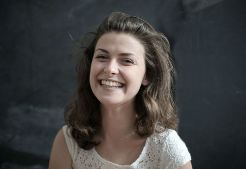 Ashley Hunt is a portrait photographer based in Los Angeles.