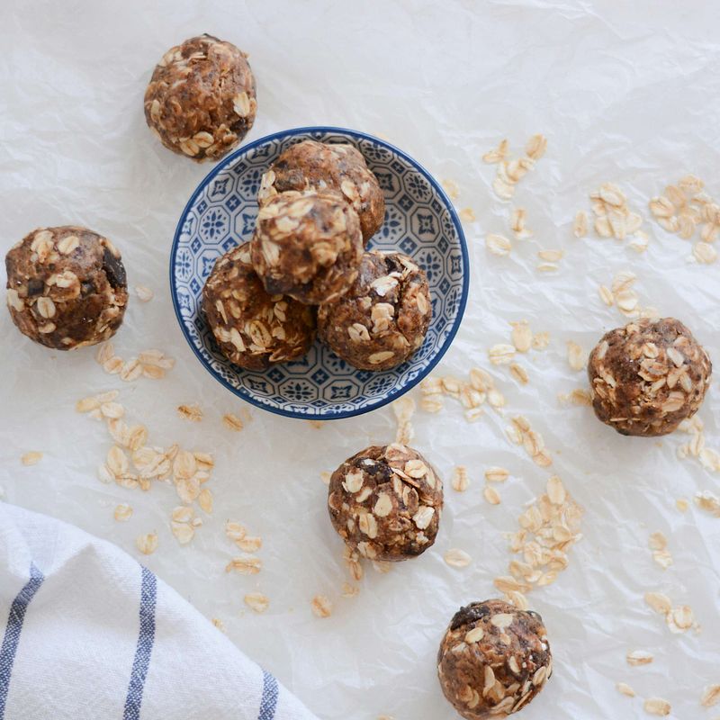 Oat Energy Bites