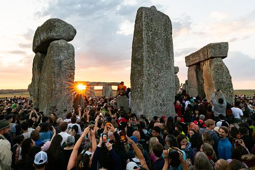Record Crowds Celebrate Summer Solstice at Stonehenge, Salisbury Plain, UK