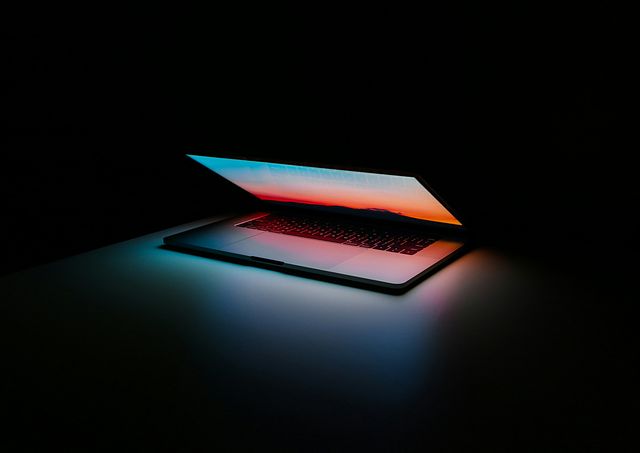 ¿Realmente necesitas un sitio web para tu portafolio? (Y cuándo no lo necesitas)