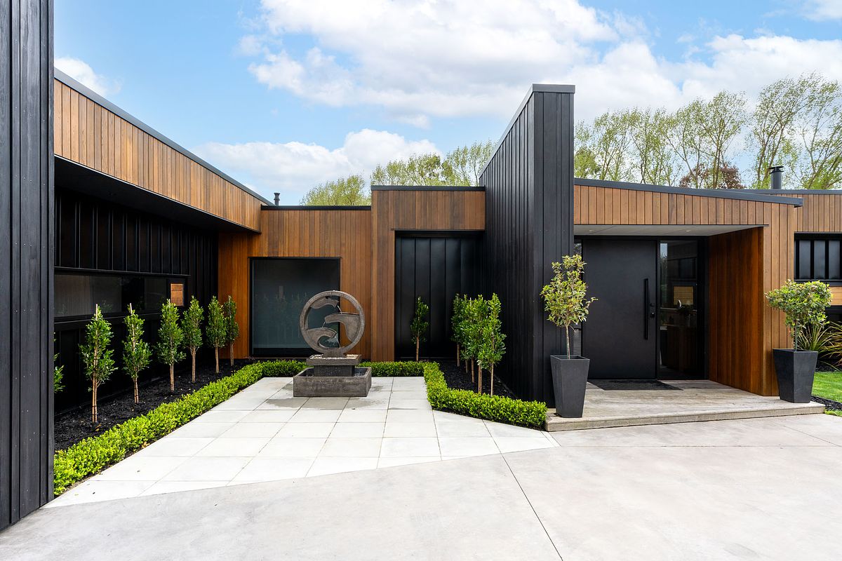 Architectural exterior photography of a luxury lifestyle estate in Tamahere by Flax Cove Studio.