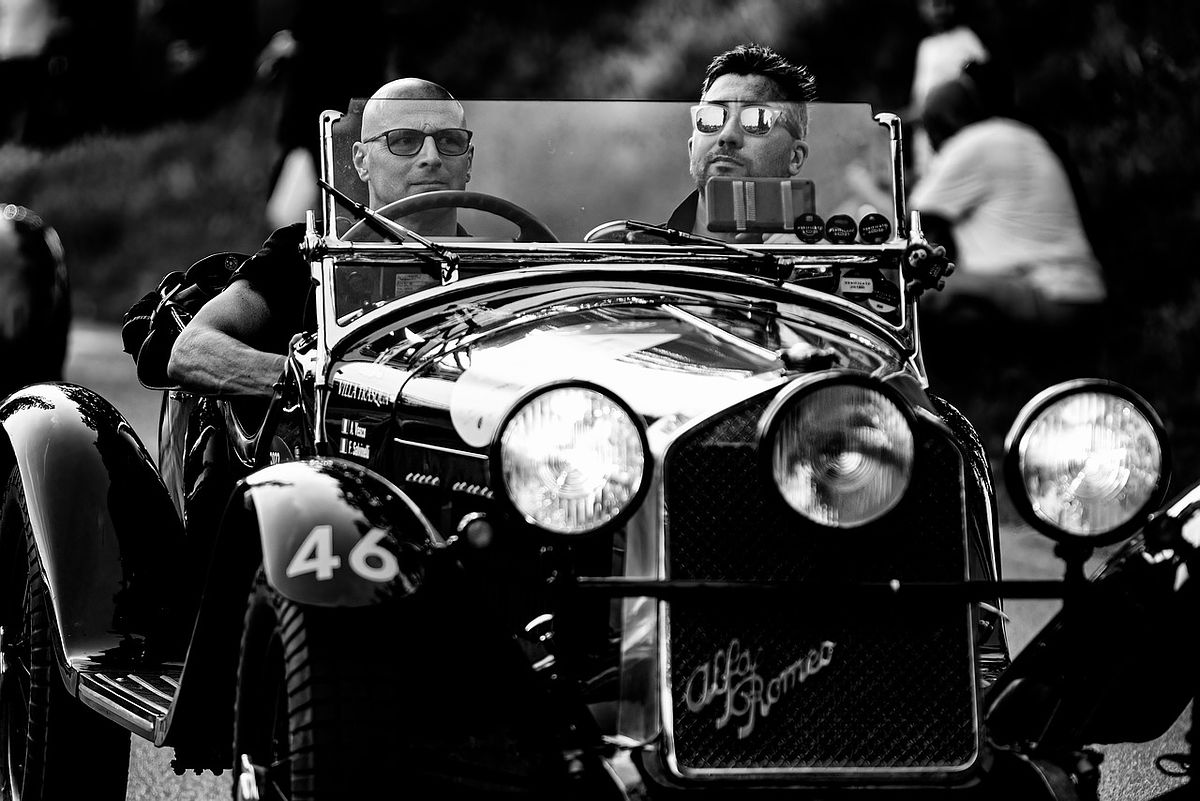 Oldtimer met 2 personen