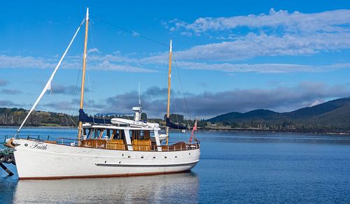 Cityscapes, architecture, boat, sail, sailboat, lake, yacht, New Zealand, South Island, Lake Te Anu