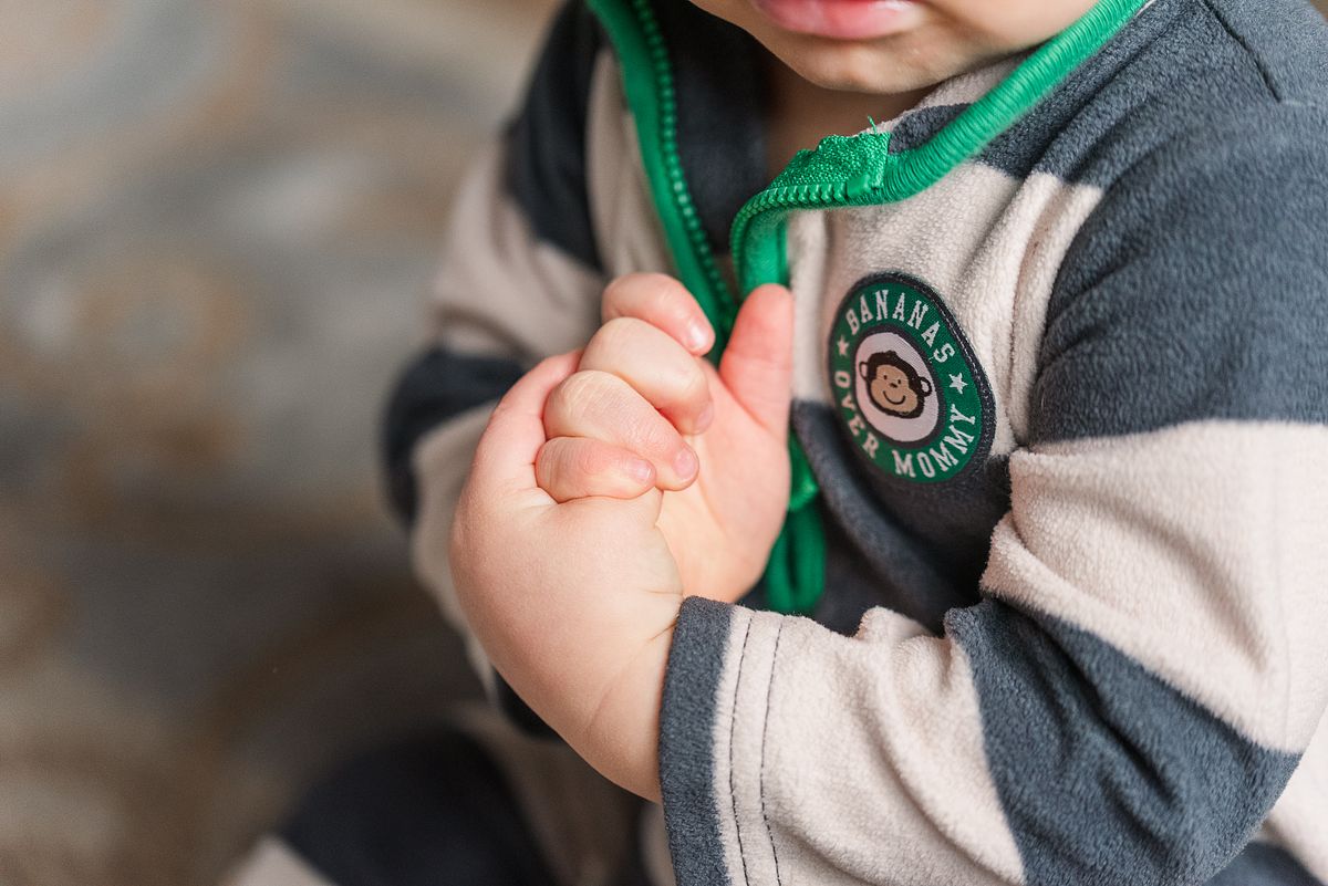 baby sitting and holding his hands together Cranberry Township, PA