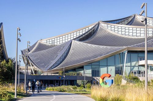 Conference Photography and Headshots That Connect