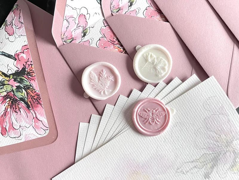 Luxury Pink Geranium Scented Letter Writing Stationery Gift Set with Accessories