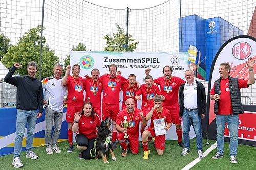 Prominente Besuche & &ouml;ffentliche Wirkung