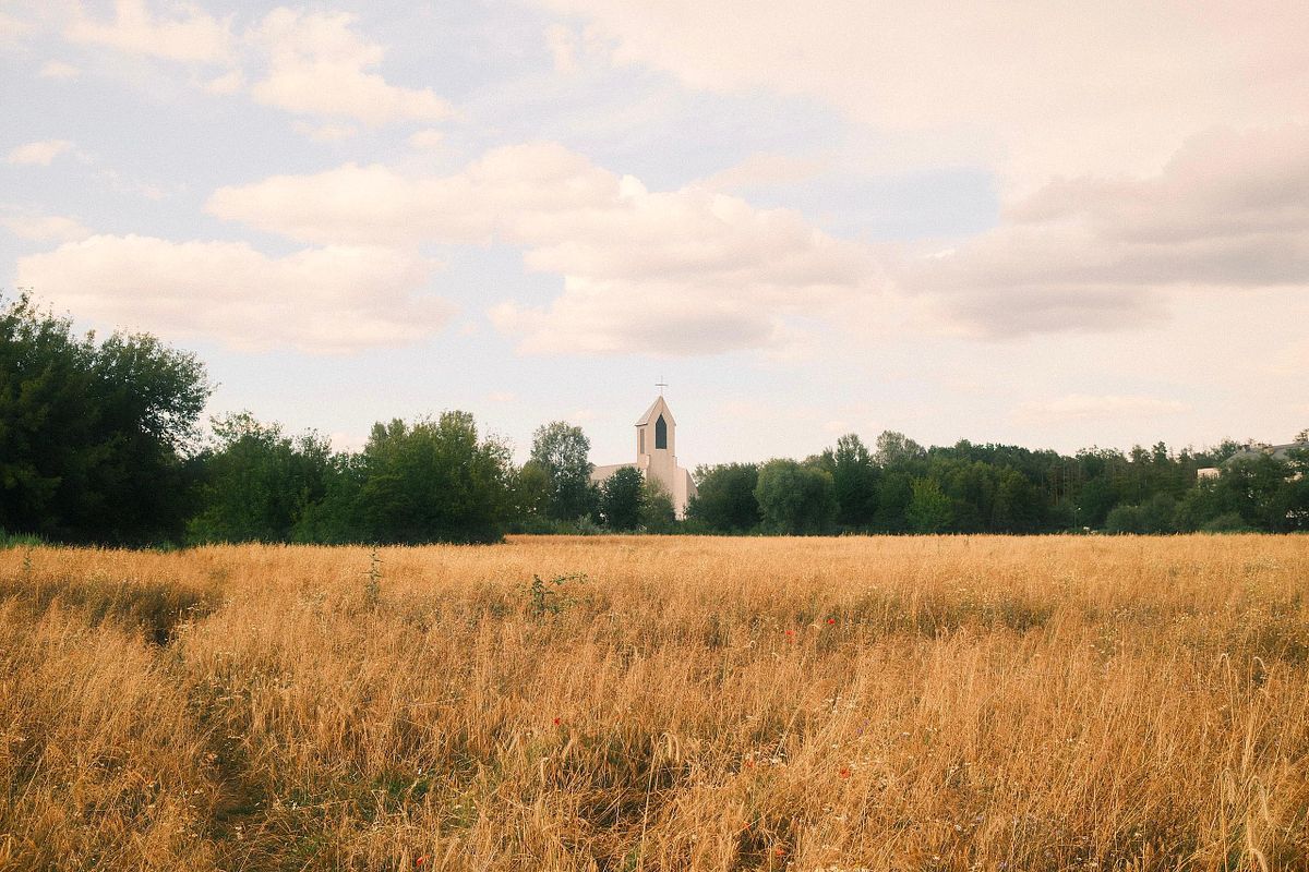 Kościół na polu