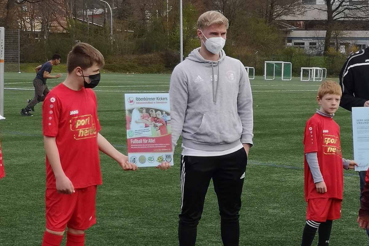 Ibbenbürener Spvg 08: Sepp-Herberger-Urkunde für vorbildliches Engagement