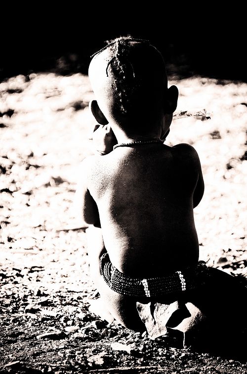 Portrait d'un enfant Imba de Namibie