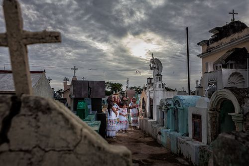 PRAYERS TO THE DEATH - REZOS A LOS MUERTOS