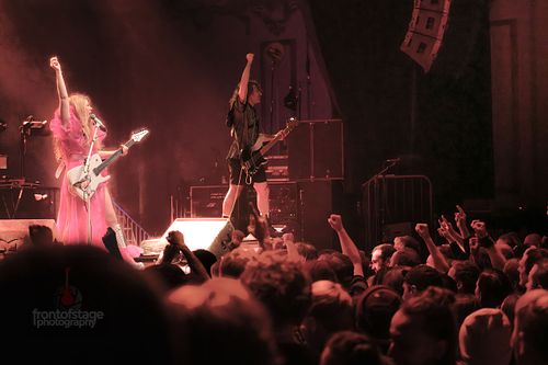 SUN als Support-Act für Hanabie in Huxleys Neuer Welt in Berlin.