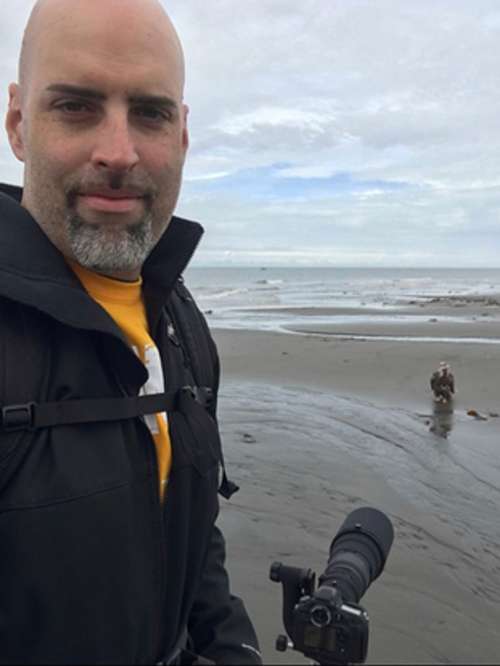 About 7 Foot Photographer