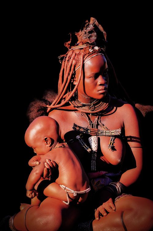 Portrait d'une femme et son enfant Imbas de Namibie