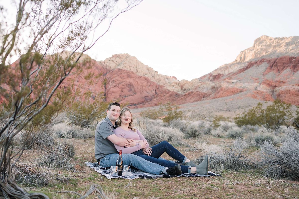 Red Rock Canyon, Las Vegas Nevada Engagement Photoshoot