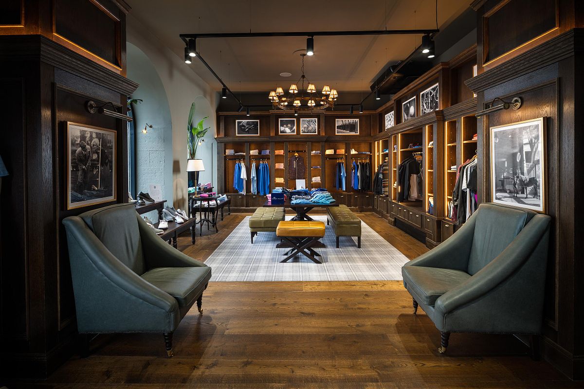 Carton House Golf Pro Shop Interior - Seating Area