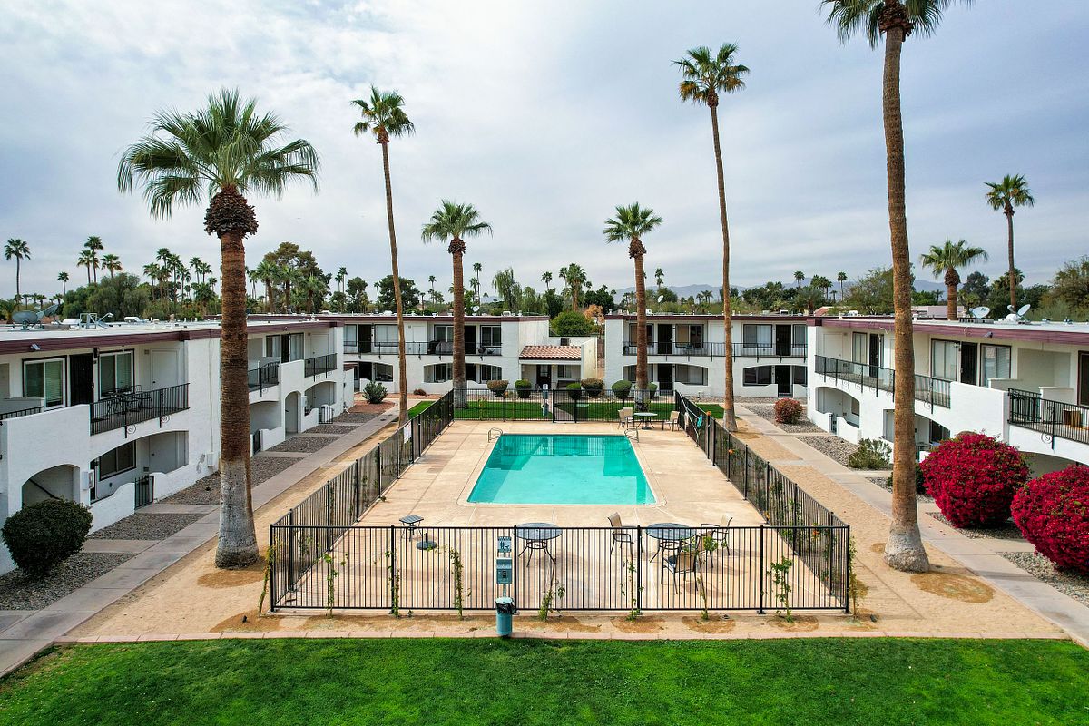 HDR drone community features photo