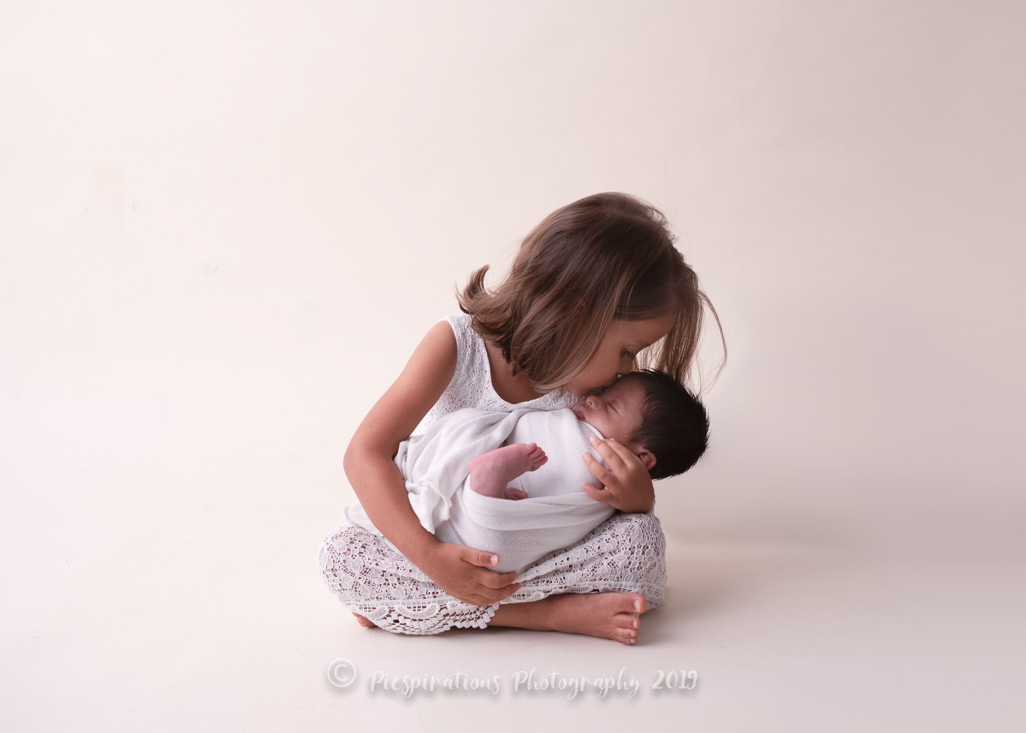 Newborn Photography - Picspirations Photography (21)