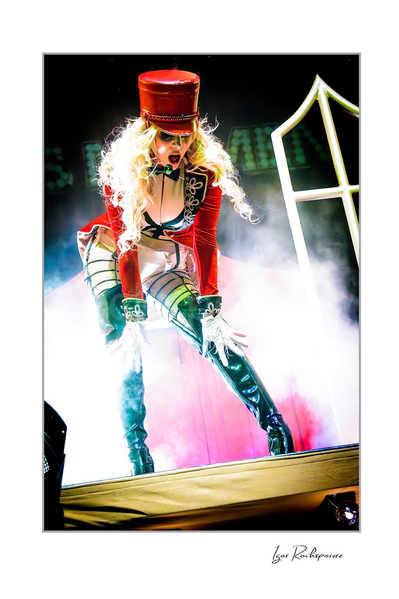 MARIA BRINK / IN THIS MOMENT