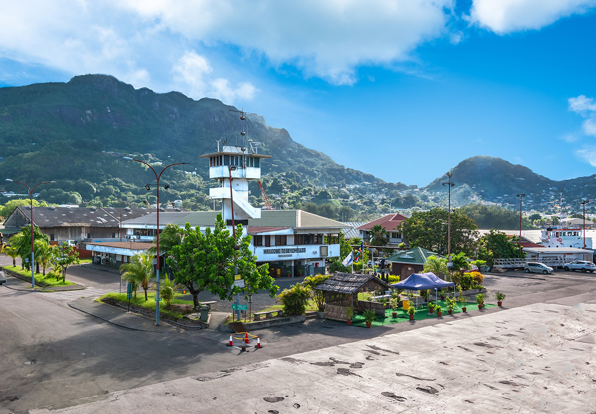 Seychelles Travel Guide: Islands, Beaches and Wildlife