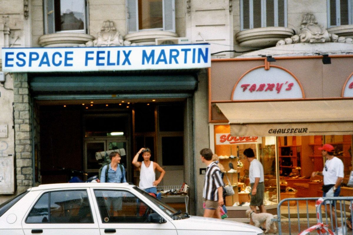 Image of Martin Potter and Felix in Nice during Interrail Tour summer 1995 1