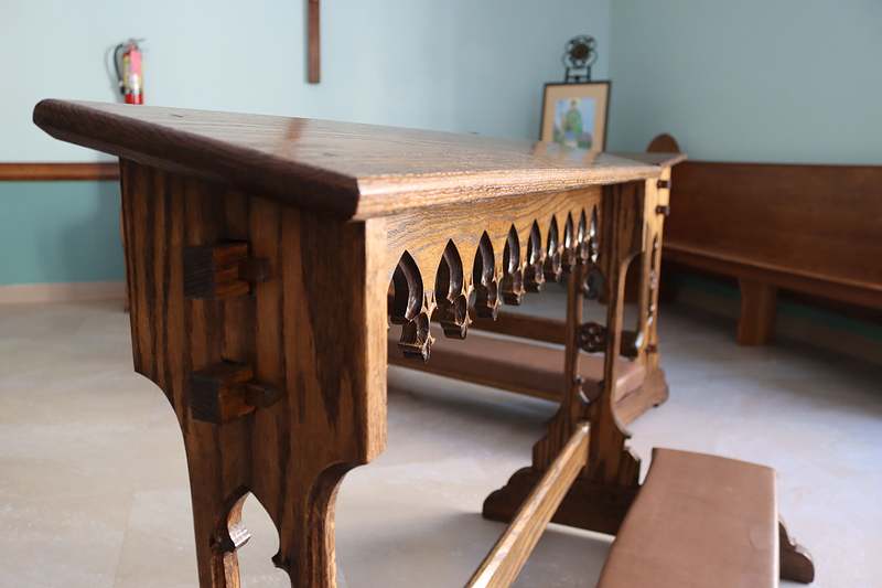 Kneelers and Portable Altar Rails