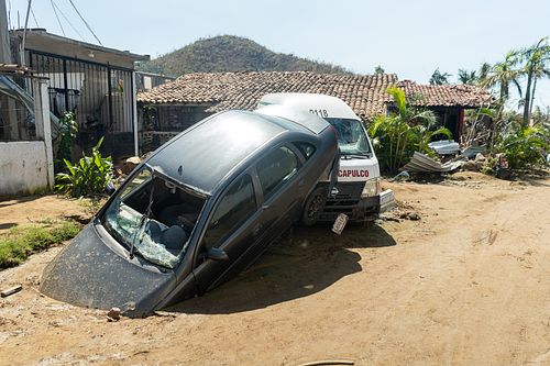Field kitchen operated by World Central Kitchen in Acapulco following Hurricane Otis — photographed by David Andrade