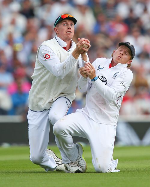 Fifth Rothesay Test Match Day 3 - England v India