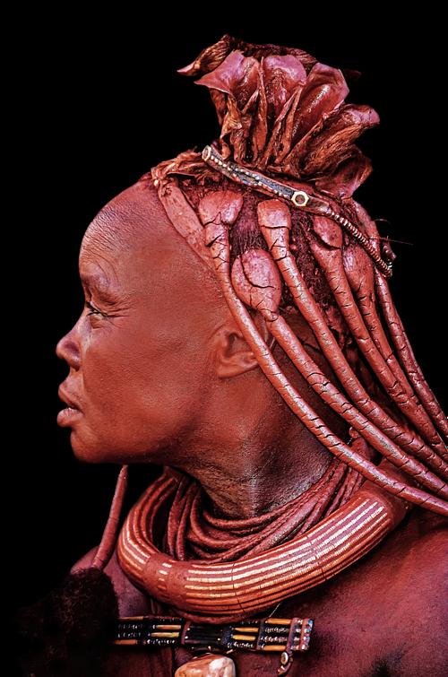 Portrait d'une femme Imba de Namibie
