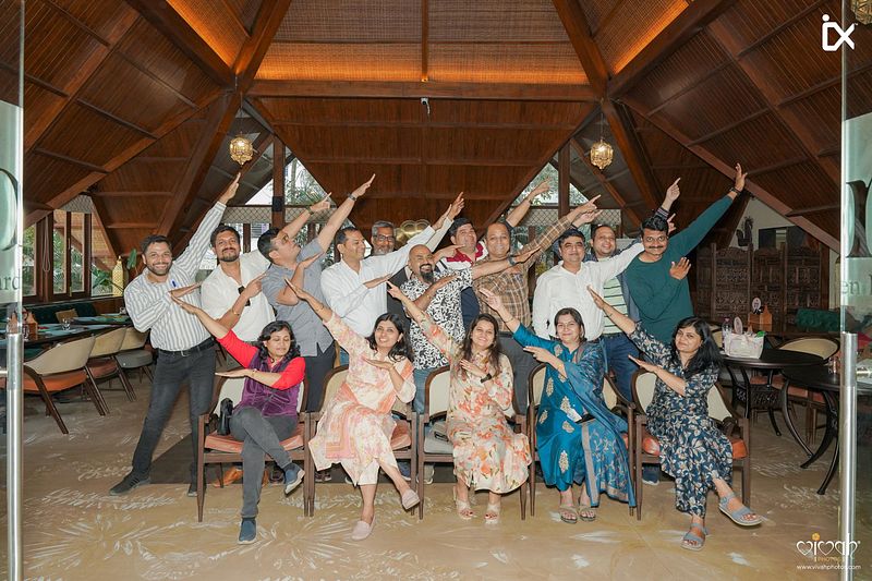 Why You Should Hire a Professional Photographer for Your Next Friends’ Reunion in Pune & Pimpri-Chinchwad